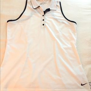 Nike women’s golf shirt